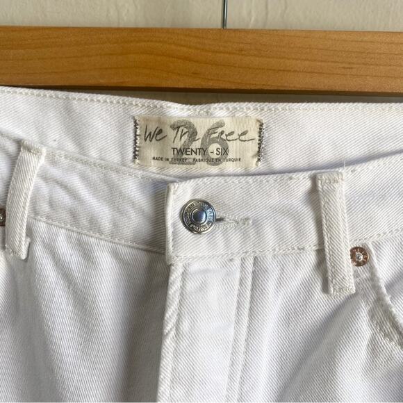 NWT Free People Maggie Mid Rise Straight Leg Jeans - Picture 6 of 9